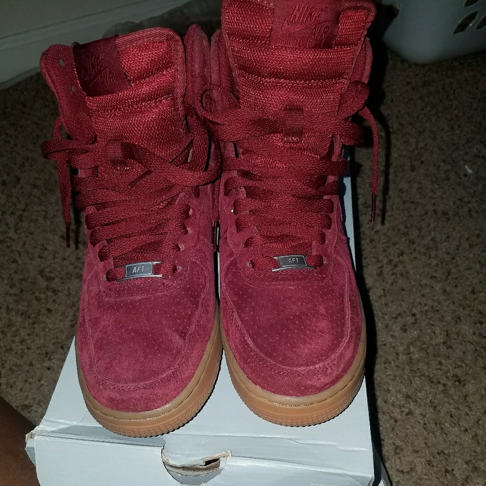 womens Suede burgundy High top air forces